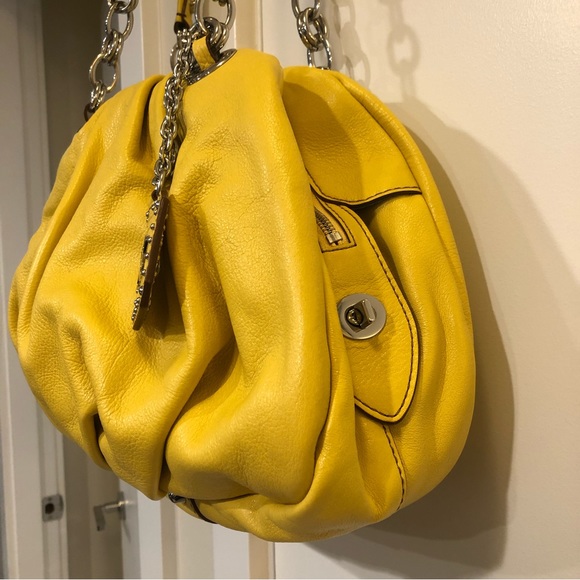 Brand New Maxx New York Pleated Shoulder Bag - Picture 2 of 6